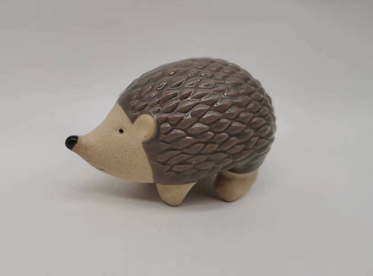 Yr Hedgehog Pot Hanger
