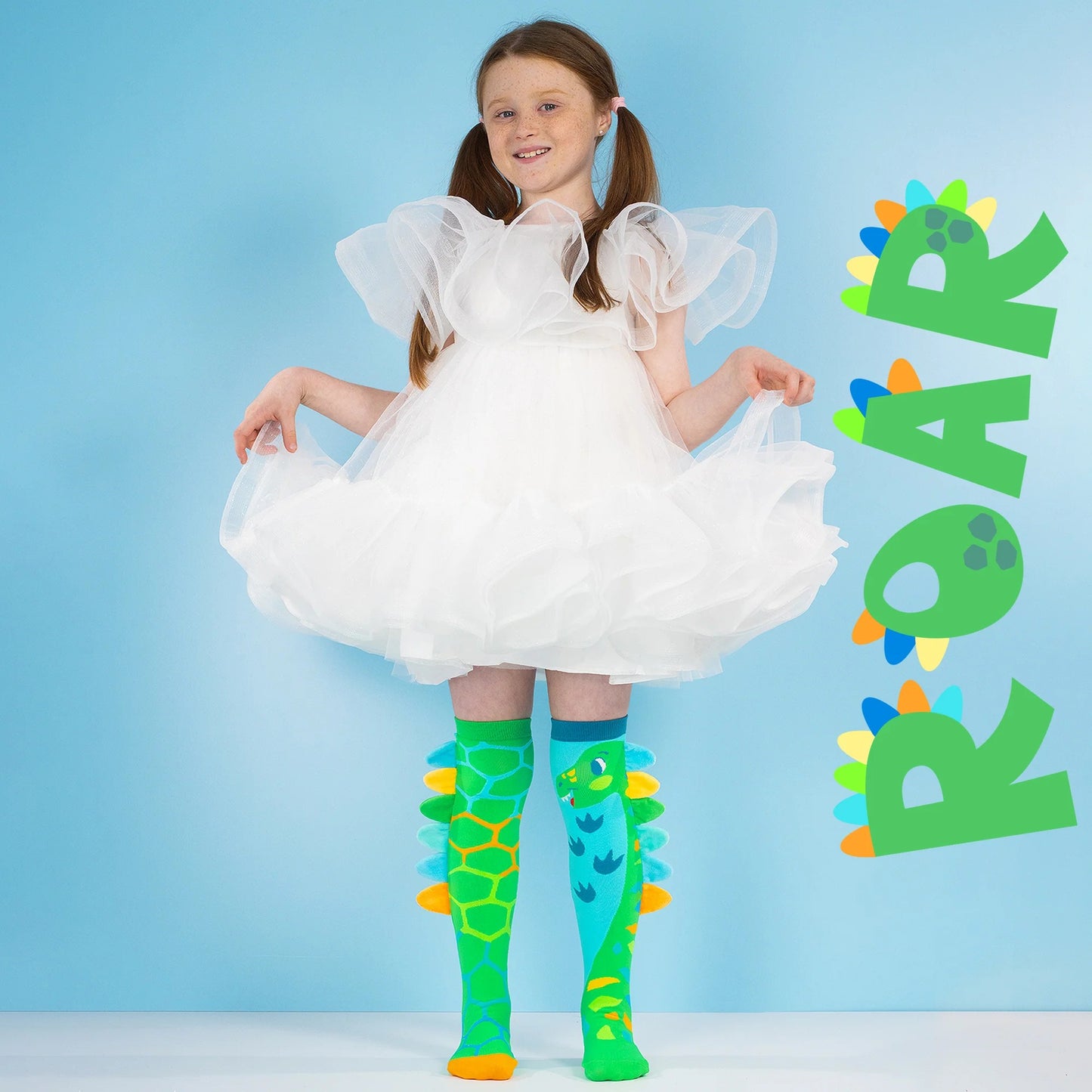Madmia Socks [desn:green Roar Dino]