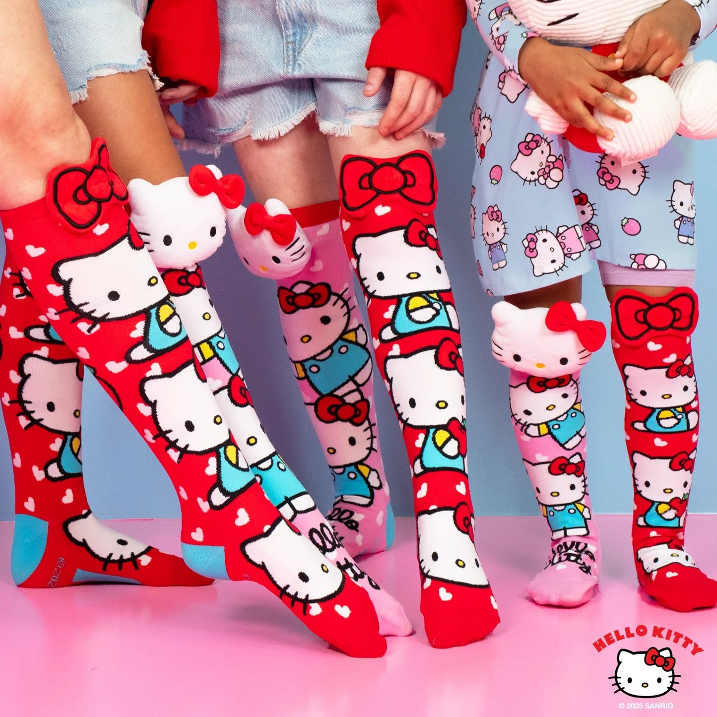 Madmia Socks [desn:hello Kitty]